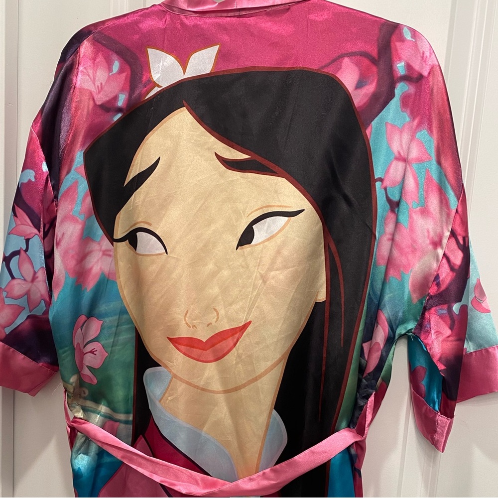 Mulan Robe